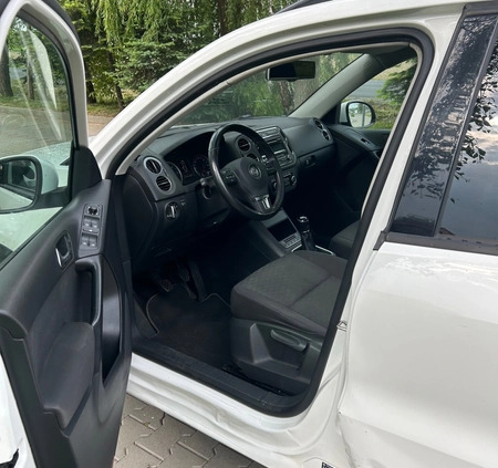 Volkswagen Tiguan cena 33900 przebieg: 172000, rok produkcji 2012 z Leszno małe 191